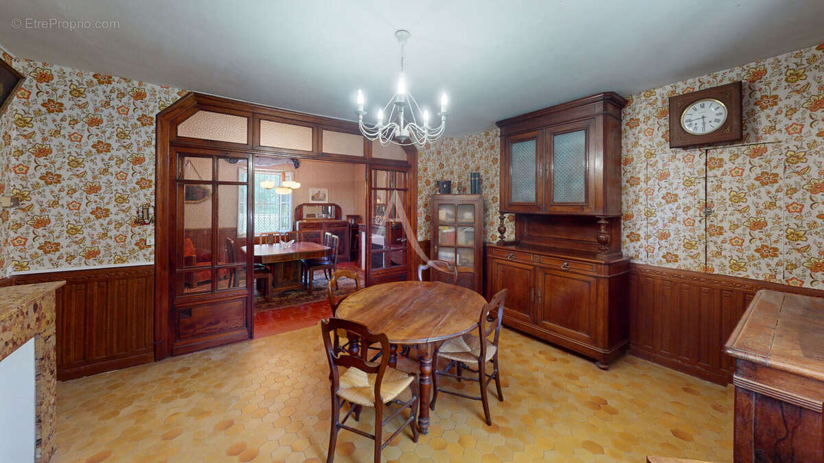 Maison à CASTRES