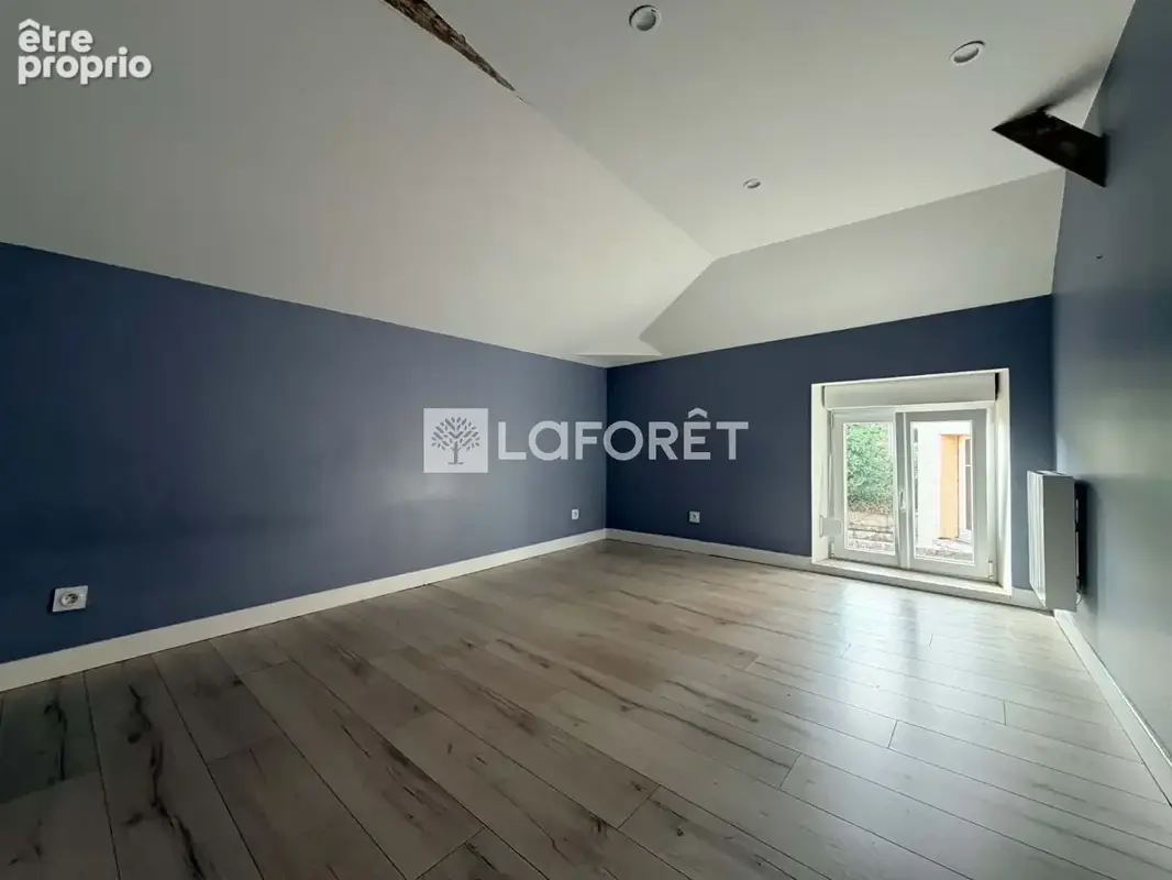 Maison Indépendante à Vouziers 3 chambres - photo 8