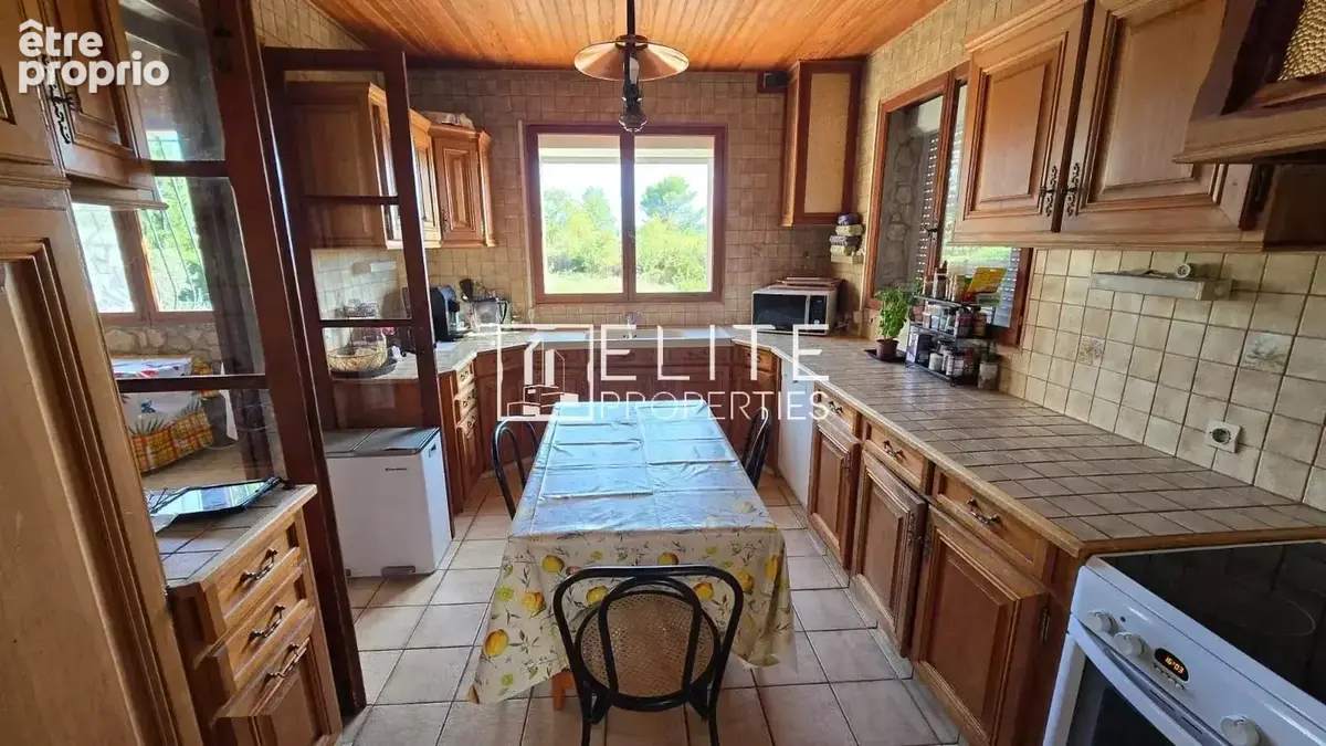 Maison en pierre 265m² + piscine - 2 appartements + studio – mouans-sartoux - photo 9