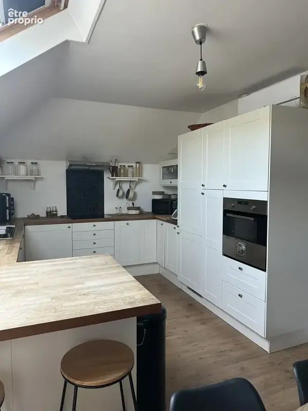 Bel appartement F3, extrêmement soigné et parfaitement agencé   Loué - photo 2
