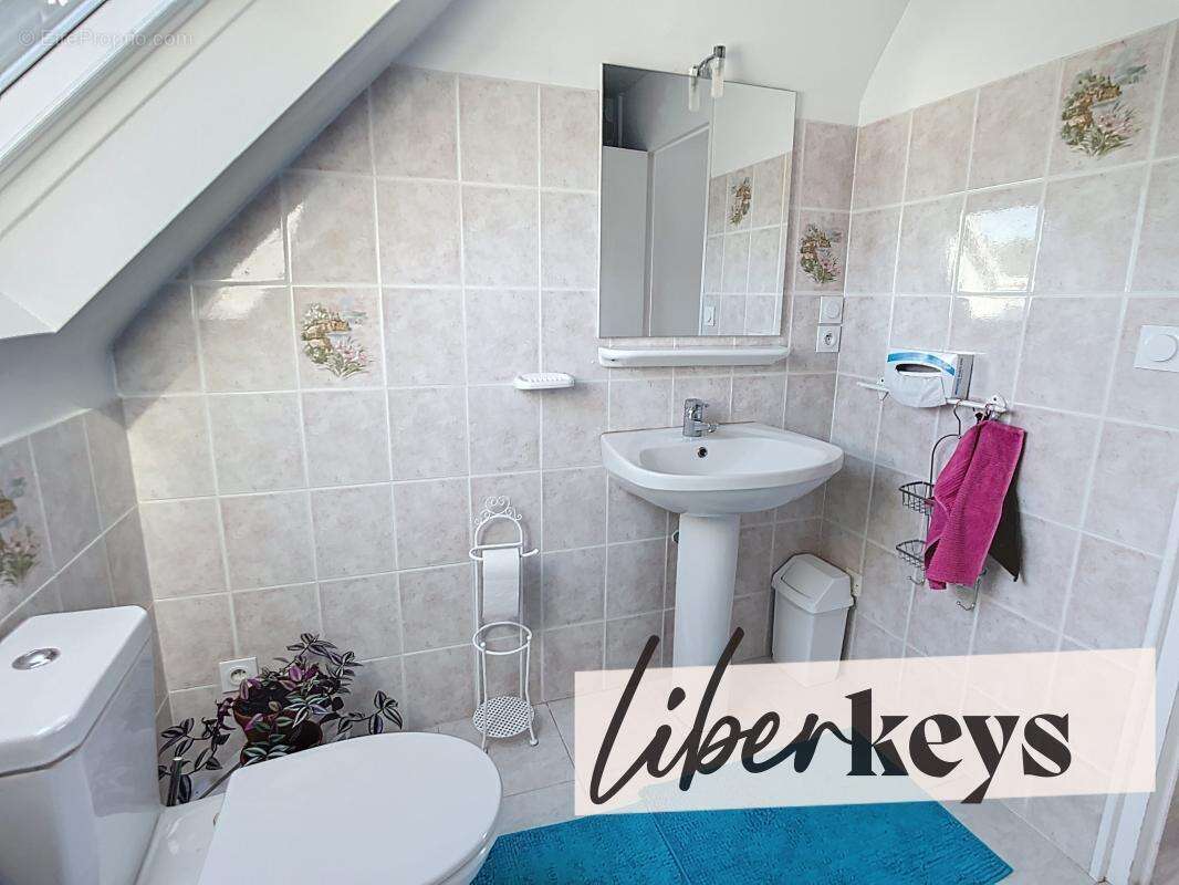 Maison à TREVOU-TREGUIGNEC