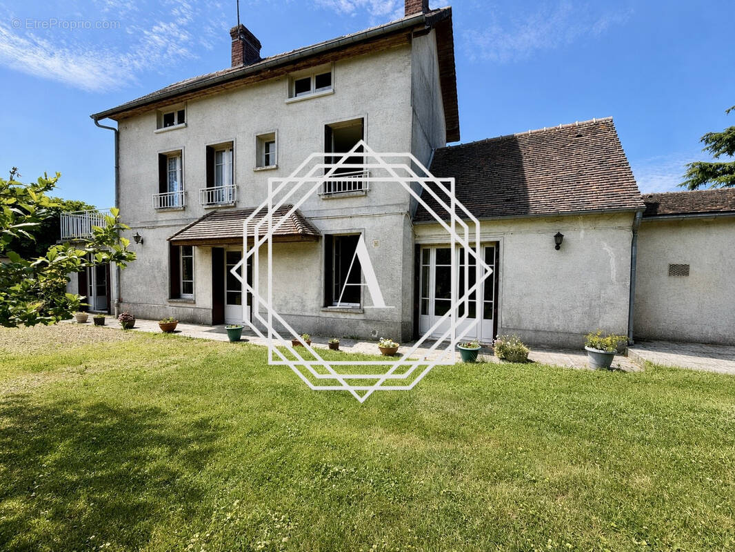 Maison à SAINT-CREPIN-IBOUVILLERS