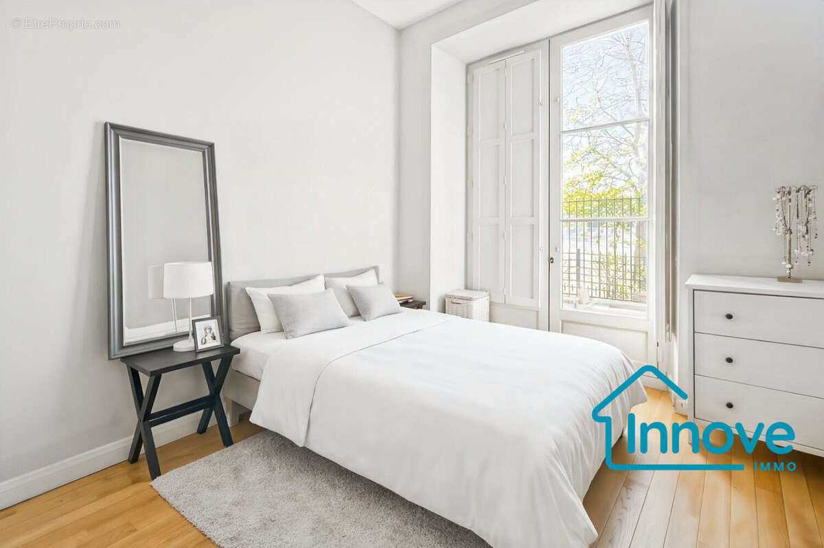 Appartement à VERSAILLES