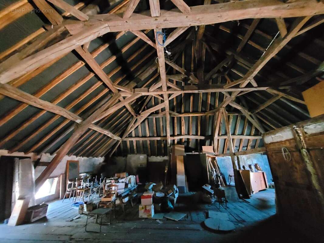 Appartement à SAINT-POURCAIN-SUR-SIOULE