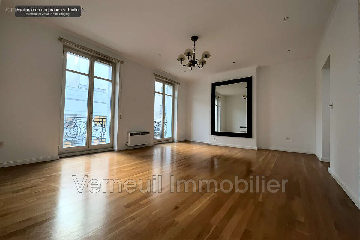 Appartement à PARIS-8E