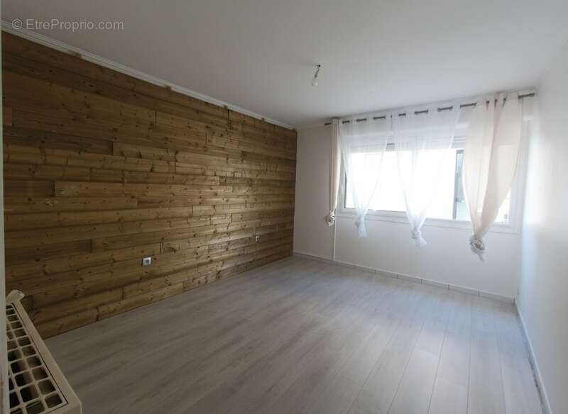 Appartement T4 avec garage, parking privé et visite virtuelle – Brest centre / Recouvrance - photo 7