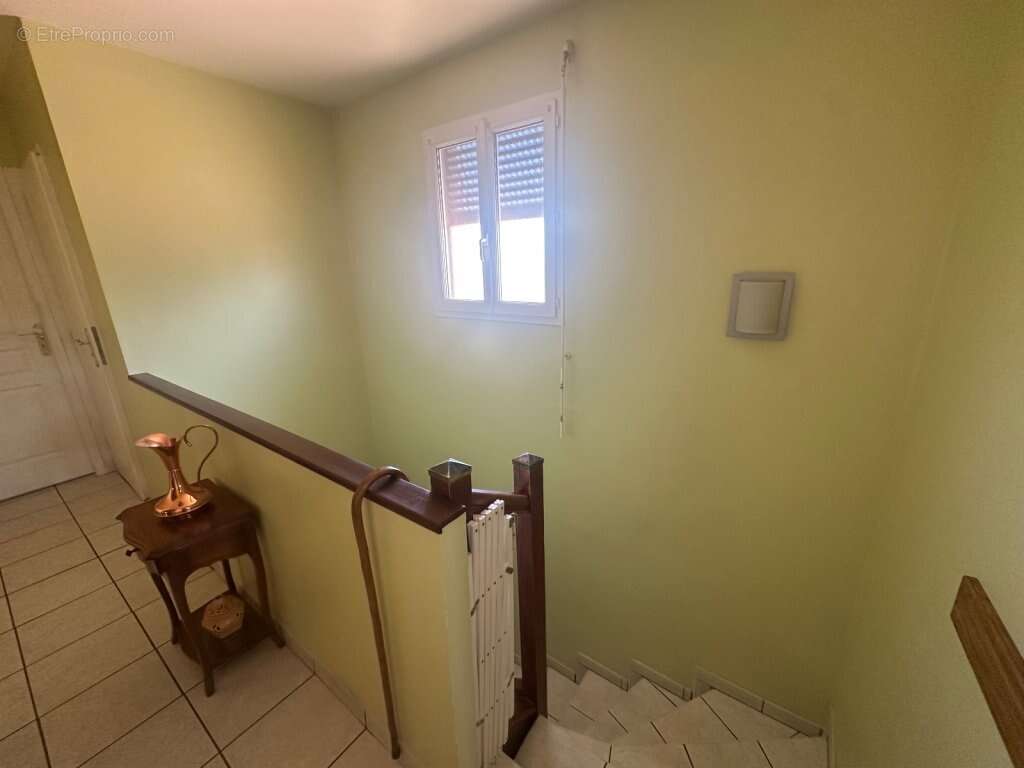 Appartement à PARAY-LE-MONIAL