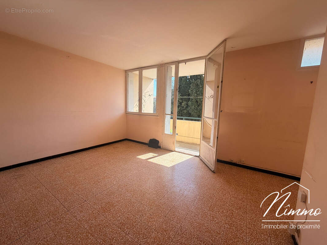 Appartement à NIMES