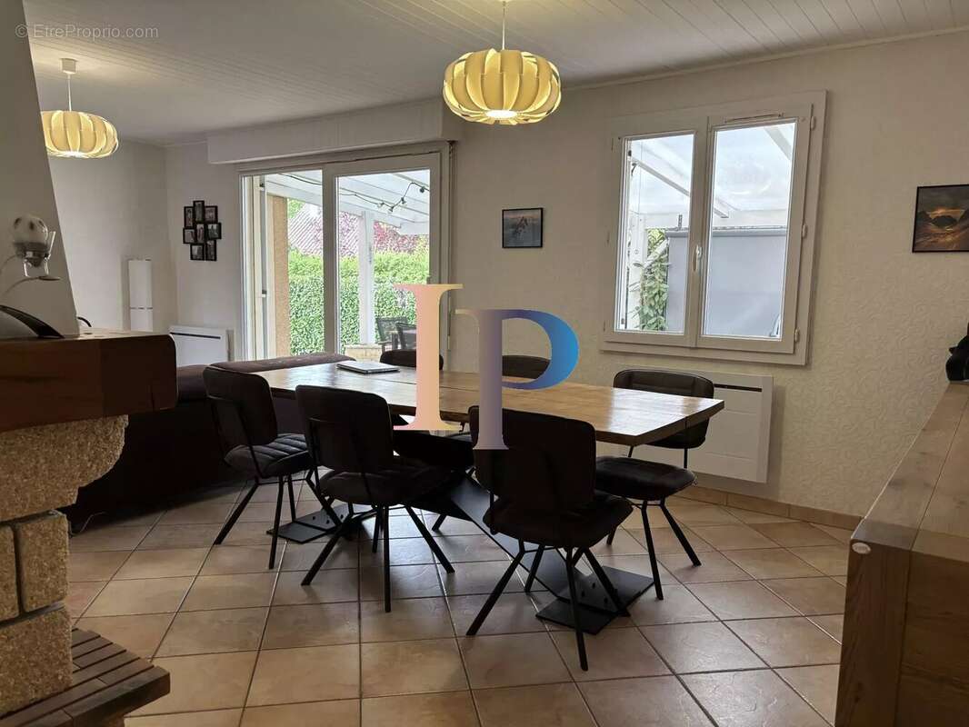 Pouilly sous charlieu - photo 16