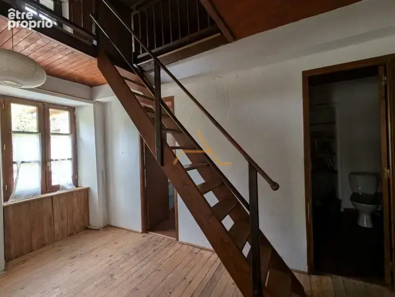 Maison de village à vendre à Montjoux  Environ 170 m² avec cour et jardin - photo 9