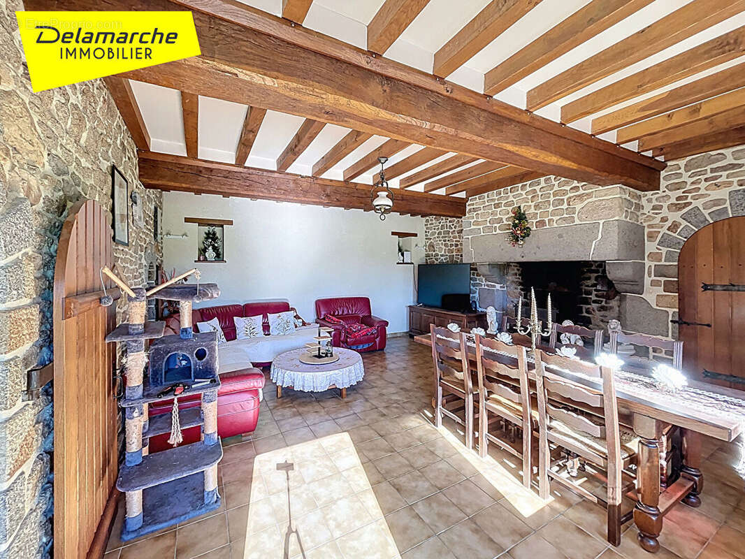 Maison à LE LUOT