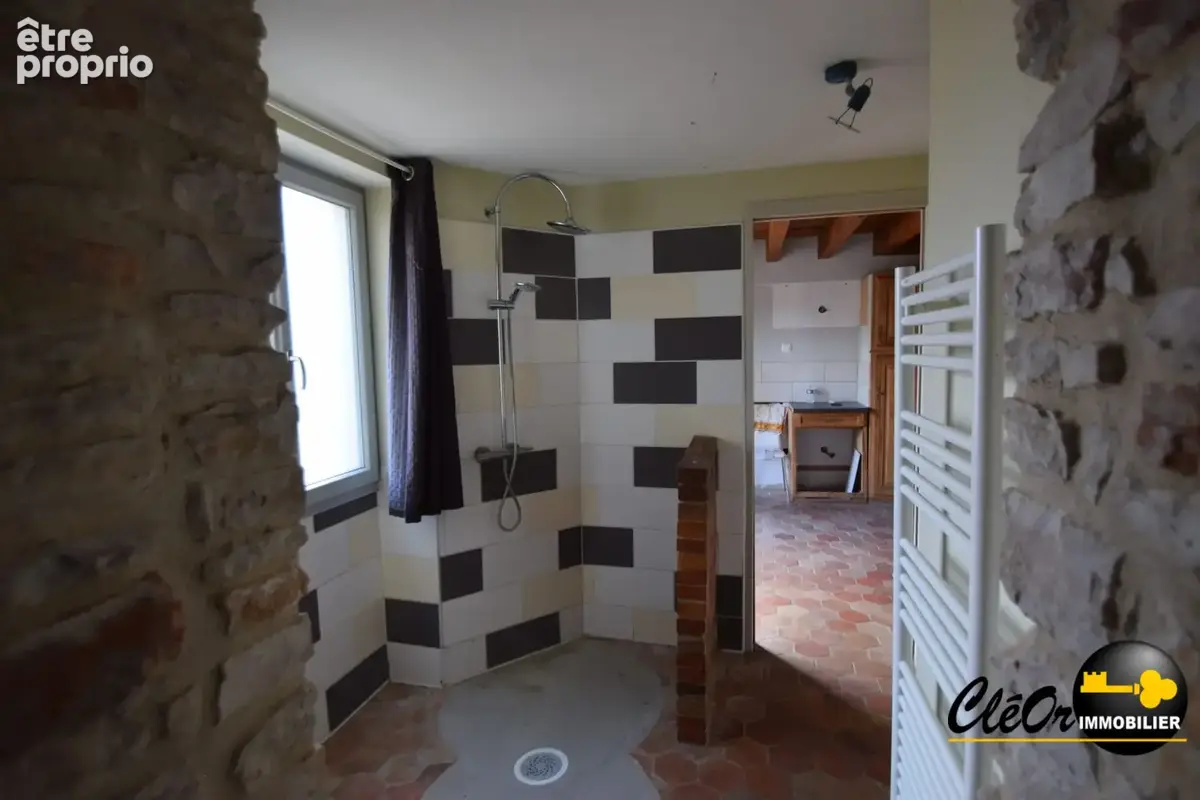 Maison 118 m² à Saint-Marcel  - photo 9