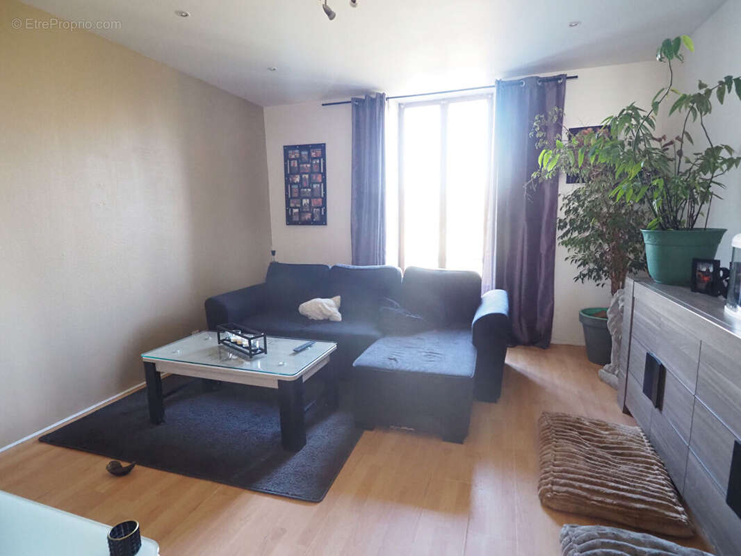 Appartement à NOMEXY