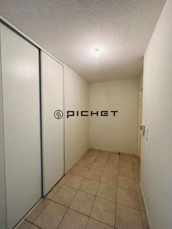 Appartement à THOUARE-SUR-LOIRE