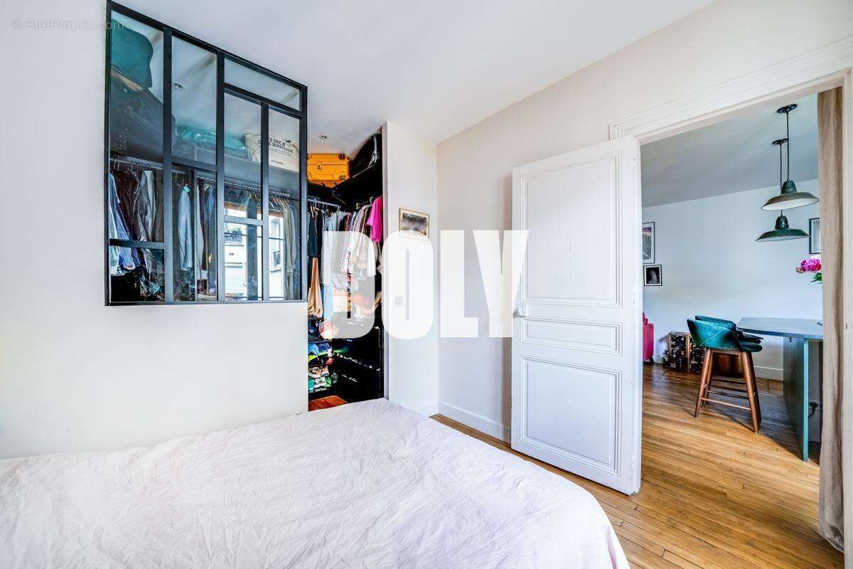 Appartement à PARIS-11E