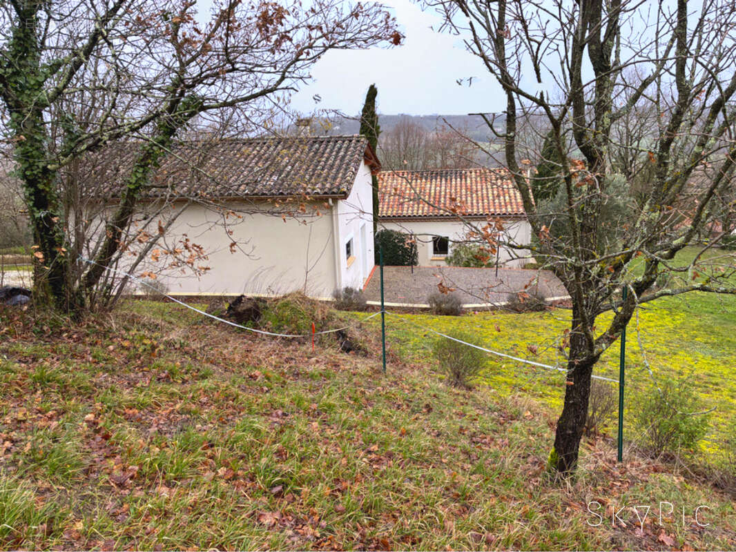 Maison à DOLMAYRAC