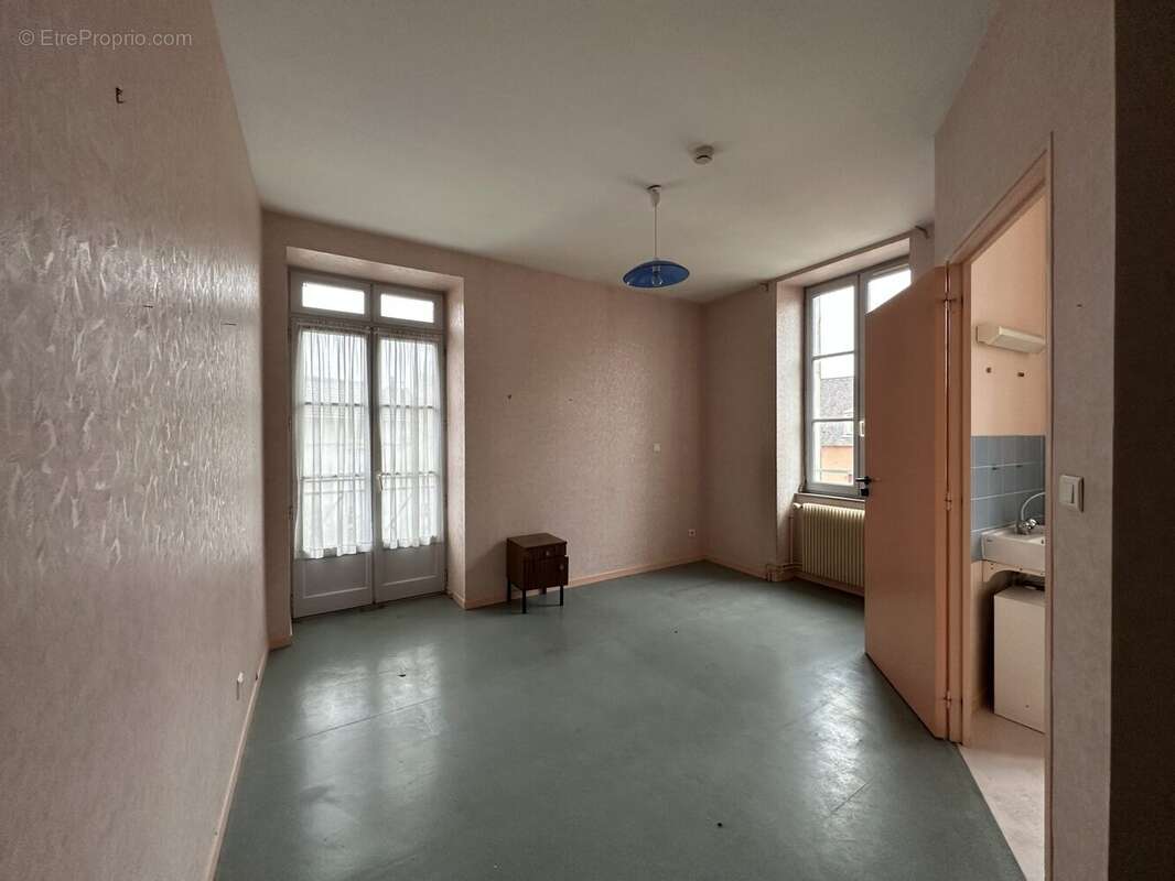 Appartement à NOLAY