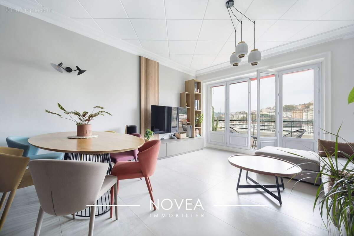 Appartement à LYON-6E