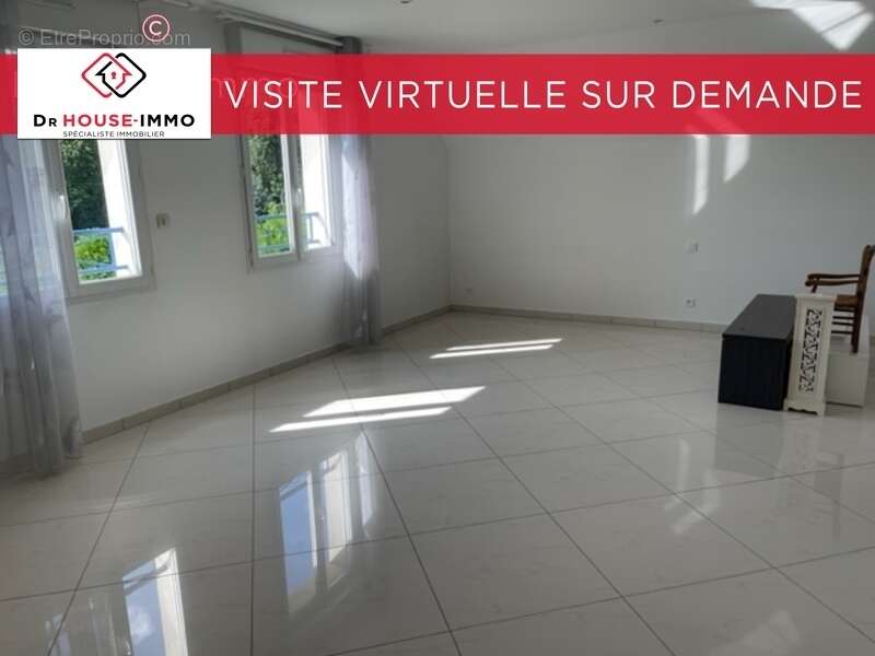 Maison à SAINT-PIERRE-LES-NEMOURS