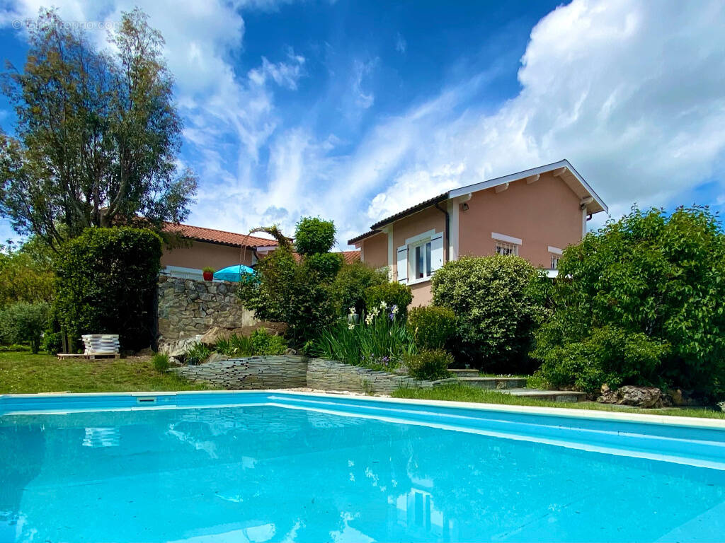 Maison à SAINT-LAURENT-D'AGNY