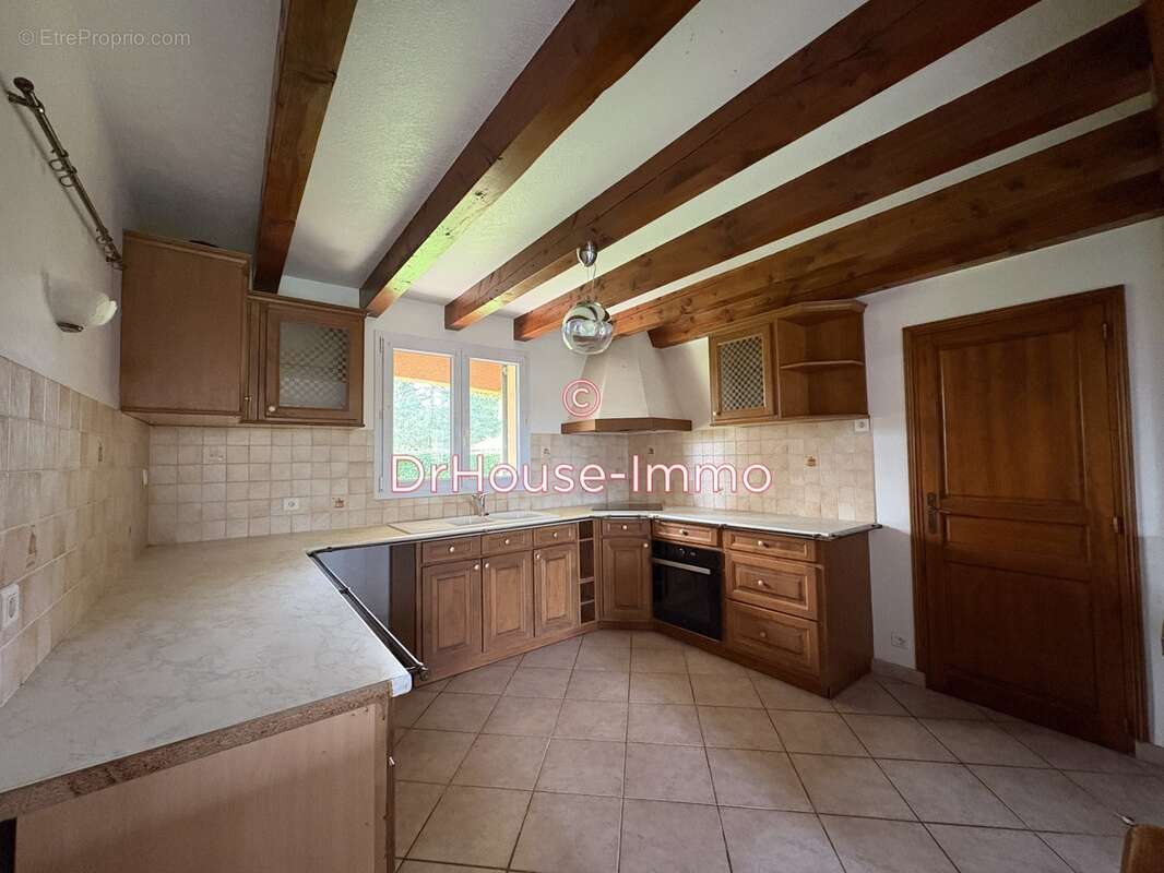 Maison à SAINT-ESTEPHE