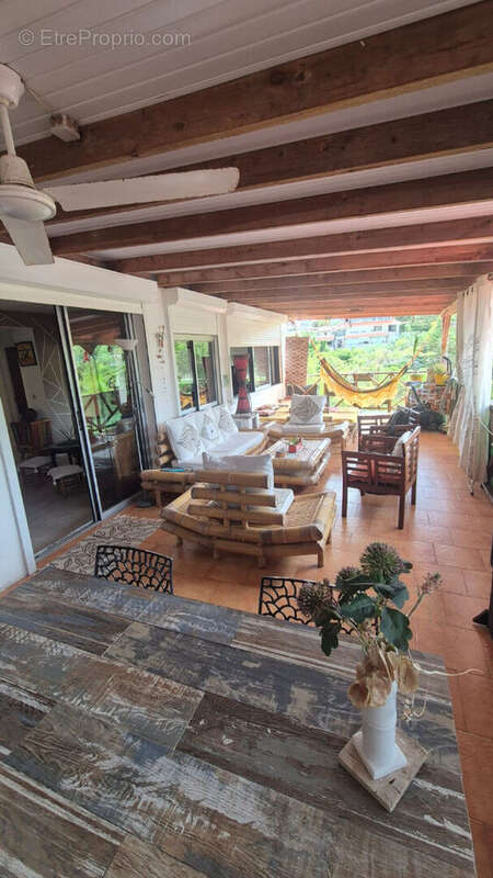 Magnifique Appartement T3 avec Grande Terrasse et Vue Dégagée - photo 3