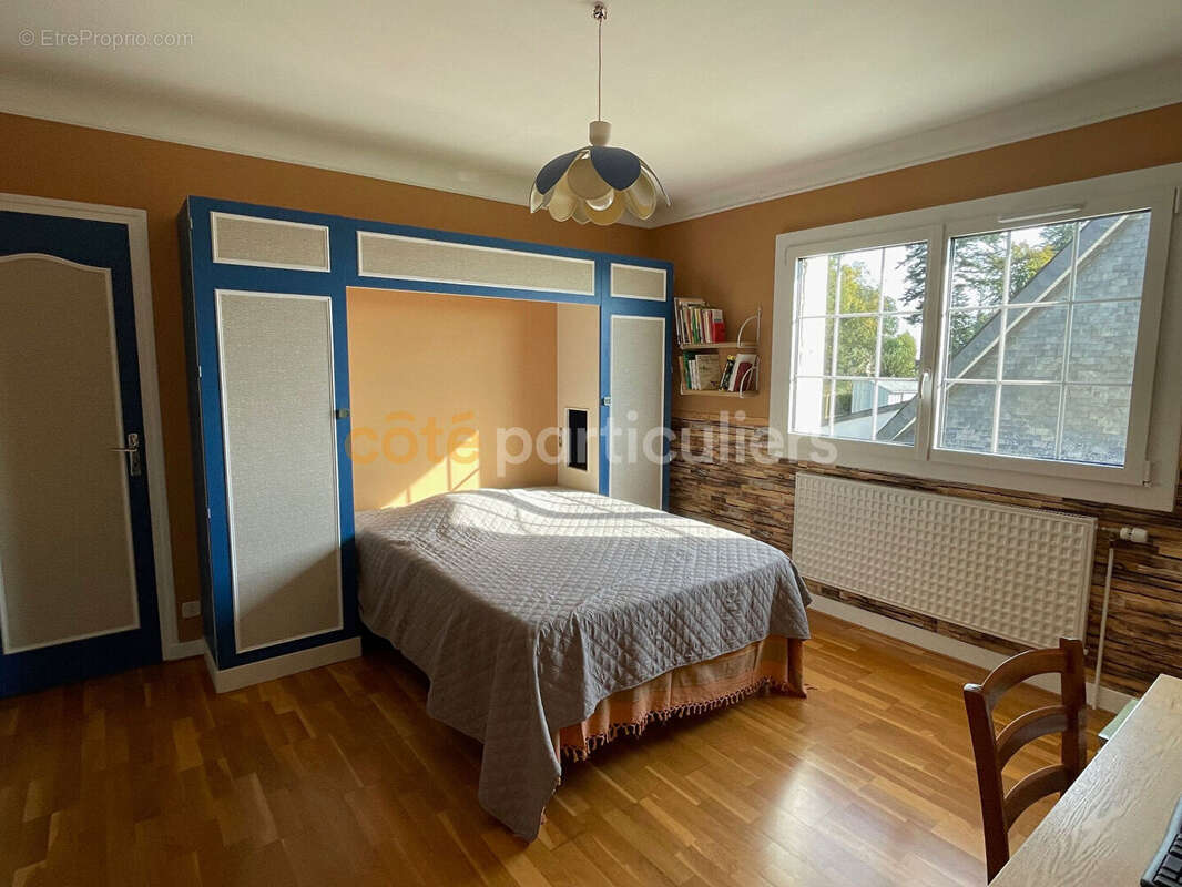 Maison néo-bretonne lumineuse avec 3 grandes chambres , très bon état. - photo 10