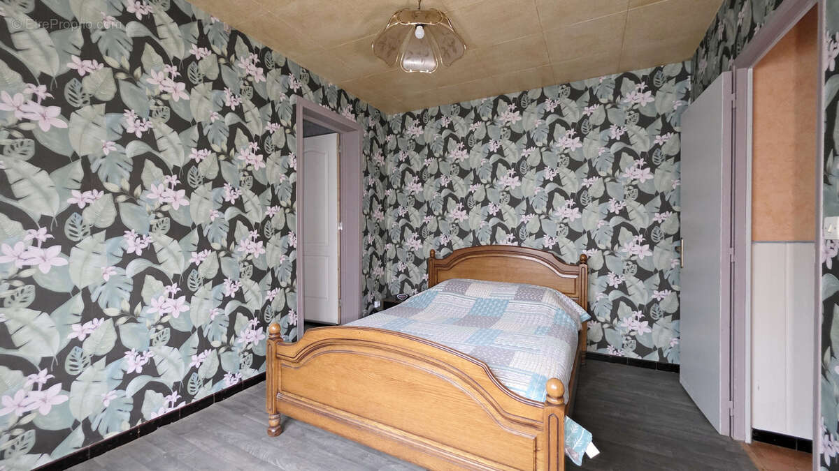 Maison à ELEU-DIT-LEAUWETTE