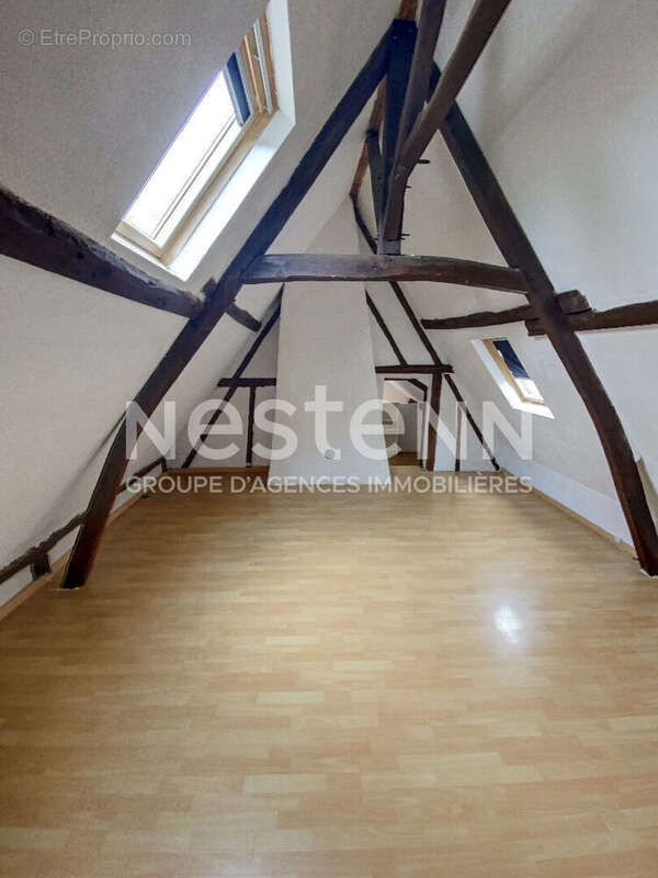 Maison à COMMENCHON