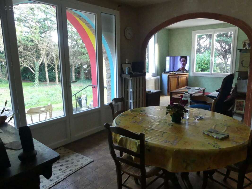 Maison à BELLEVILLE