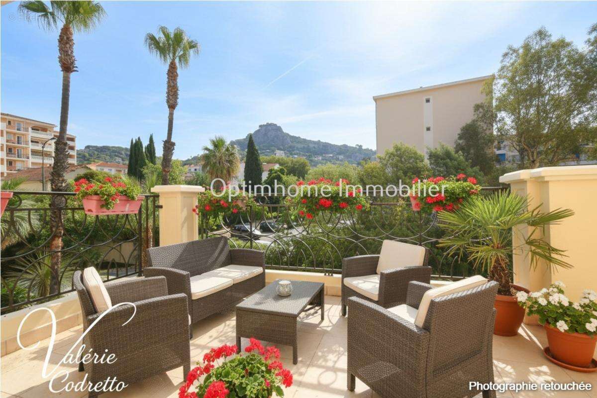 HYÈRES – T3 70 m² avec terrasse, garage – Résidence prisée proche centre-ville 83400 - photo 3