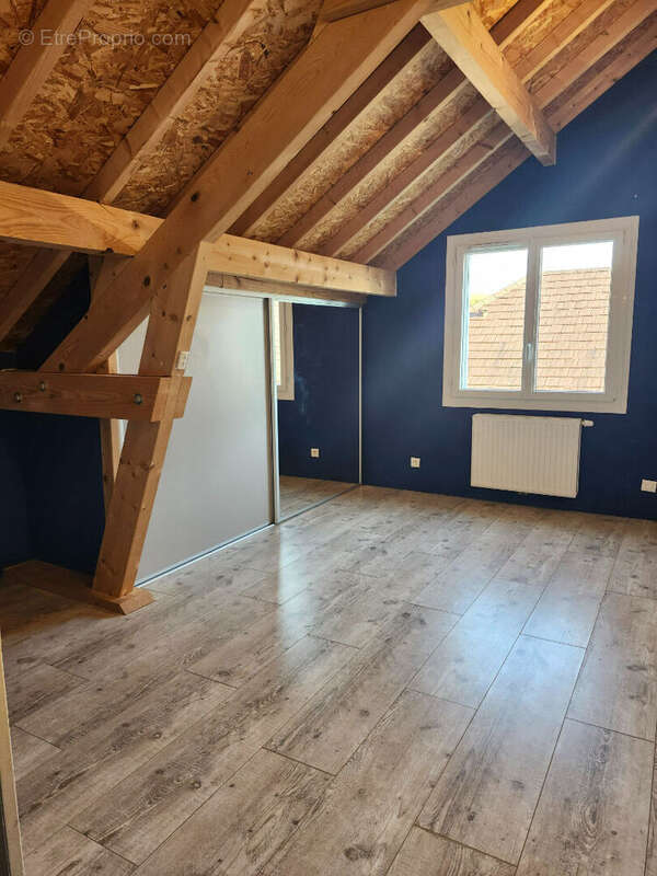 Maison à MONT-SOUS-VAUDREY