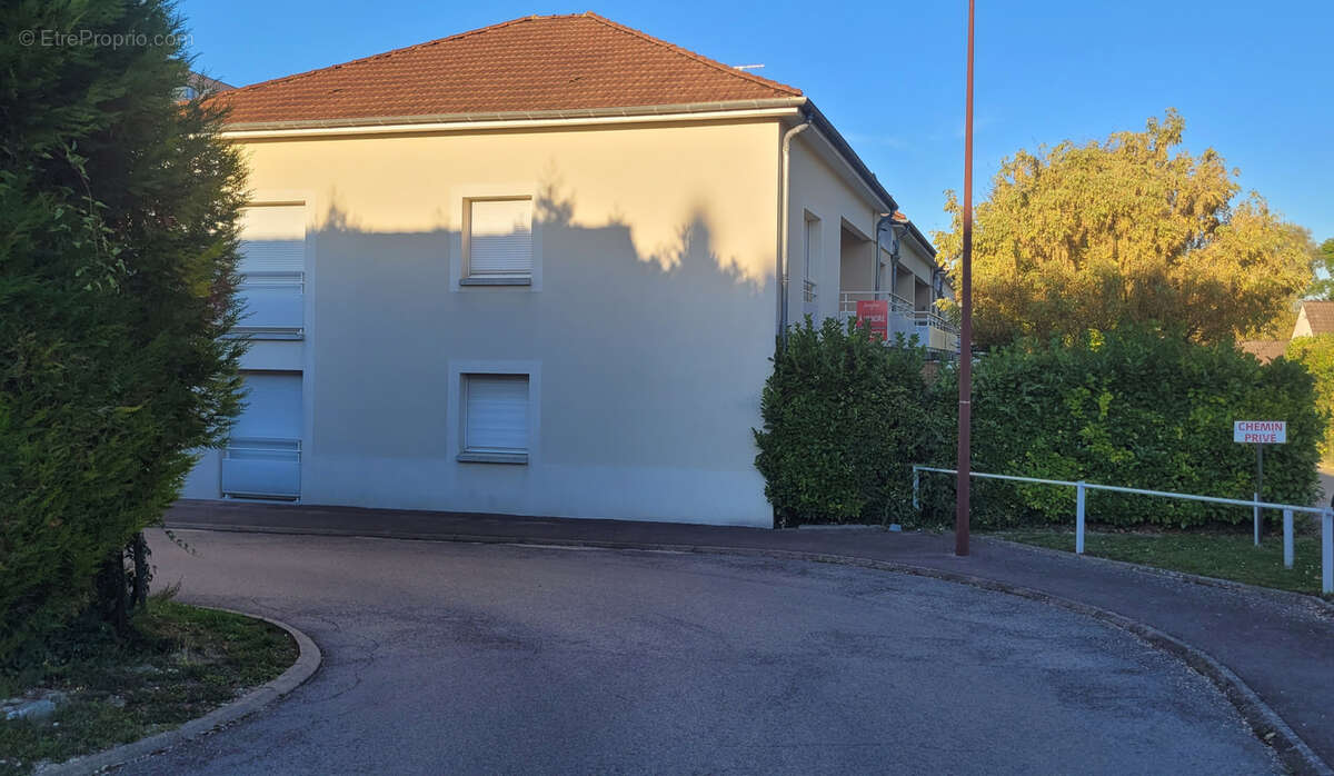 Appartement à LA CHAPELLE-SAINT-LUC