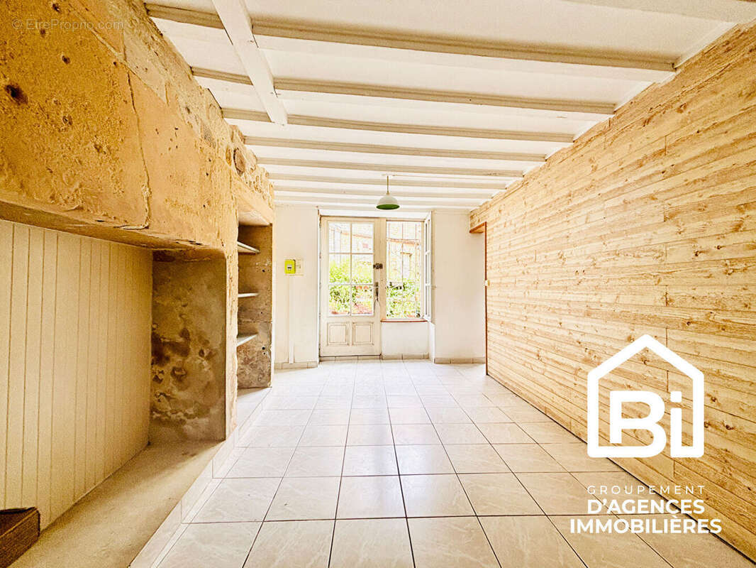 Maison à DOUVRES-LA-DELIVRANDE