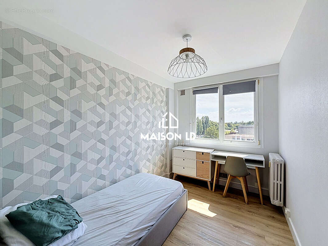 Appartement Herouville Saint Clair 5 pièce(s) 74 m2 - photo 3