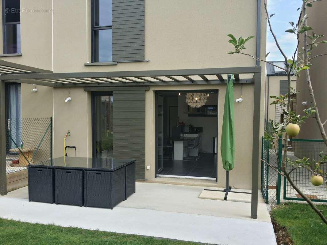 Maison à L&#039;ISLE-D&#039;ABEAU