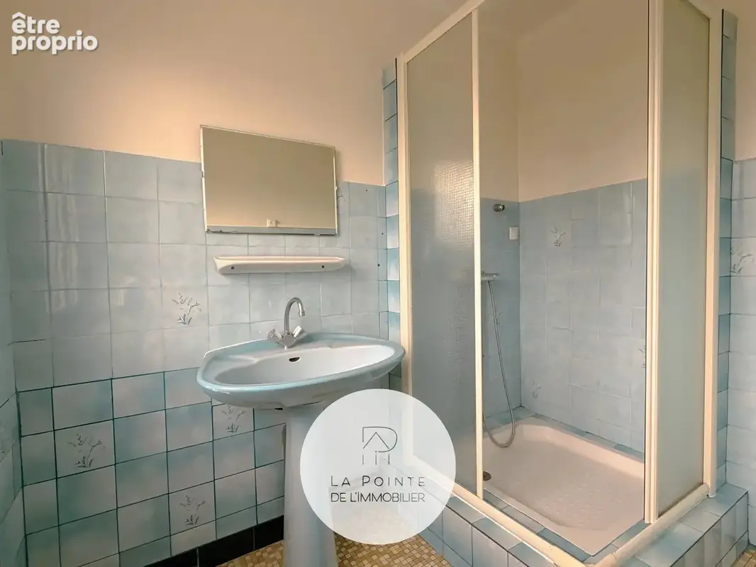 Maison à moderniser avec vaste terrain de plus de 2 600 m² - photo 7