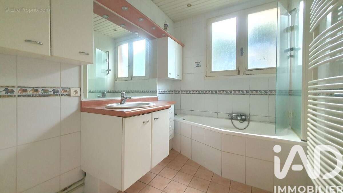 Photo 9 - Maison à CHAMALIERES