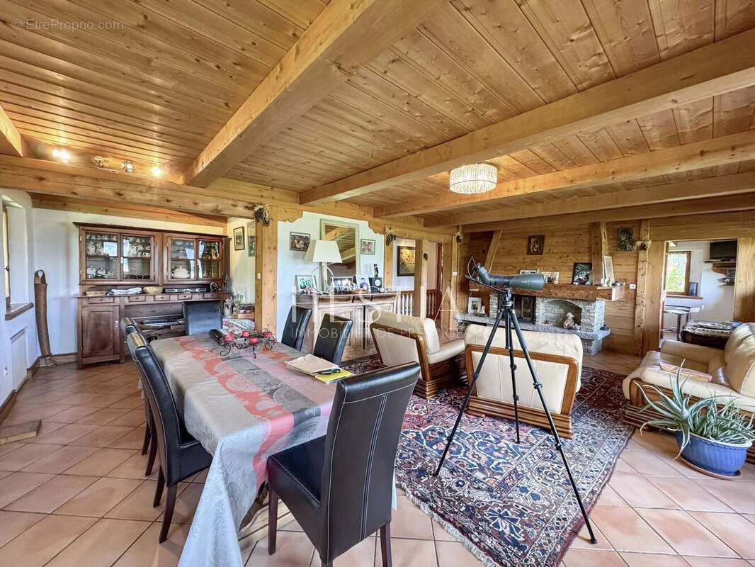 Maison à SAINT-NICOLAS-LA-CHAPELLE