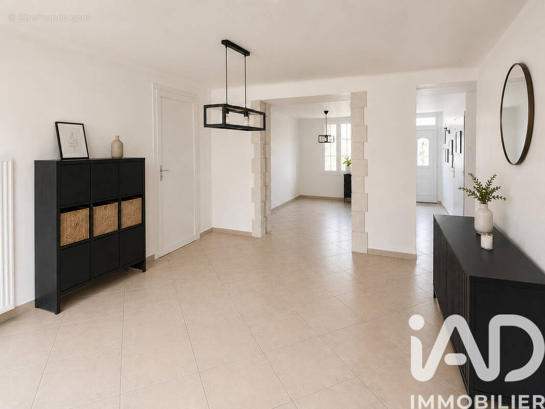 Photo 1 - Maison à TONNAY-CHARENTE