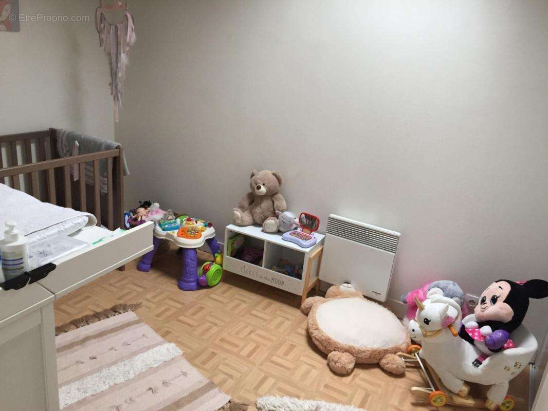 Appartement à ANGERVILLE