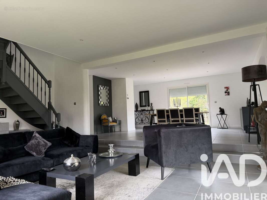 Photo 2 - Maison à PARENTIS-EN-BORN