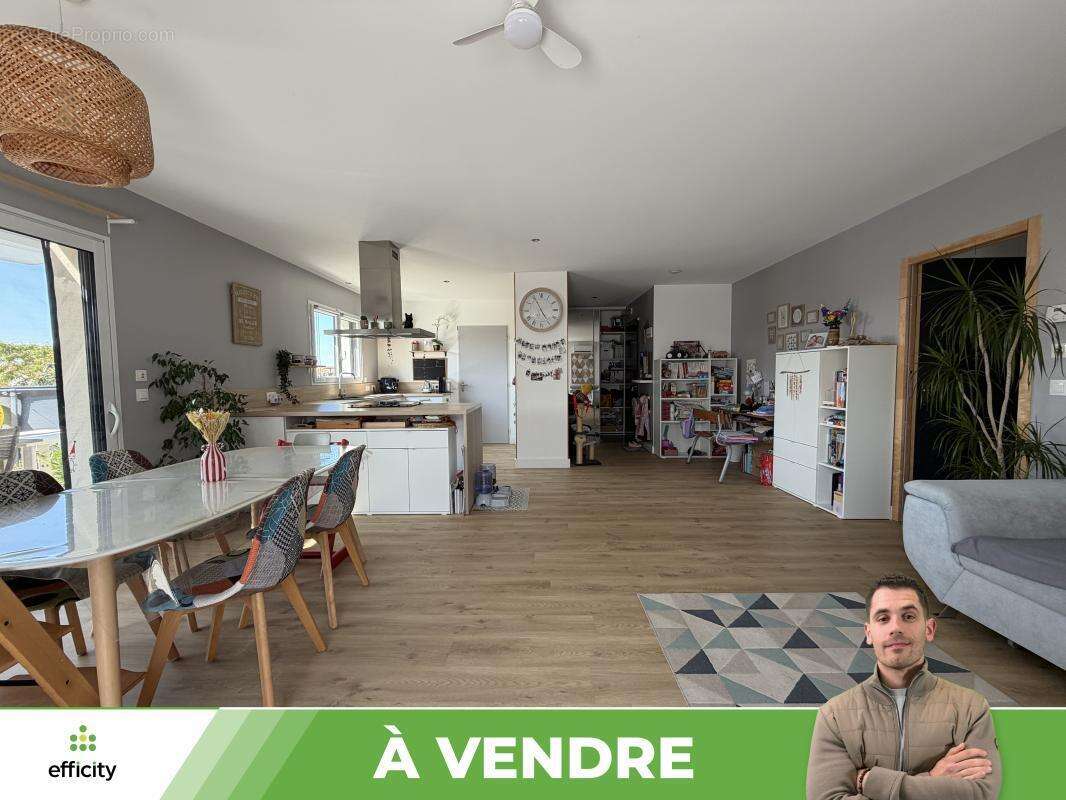 Maison 94 m² à Pouille  - photo 6