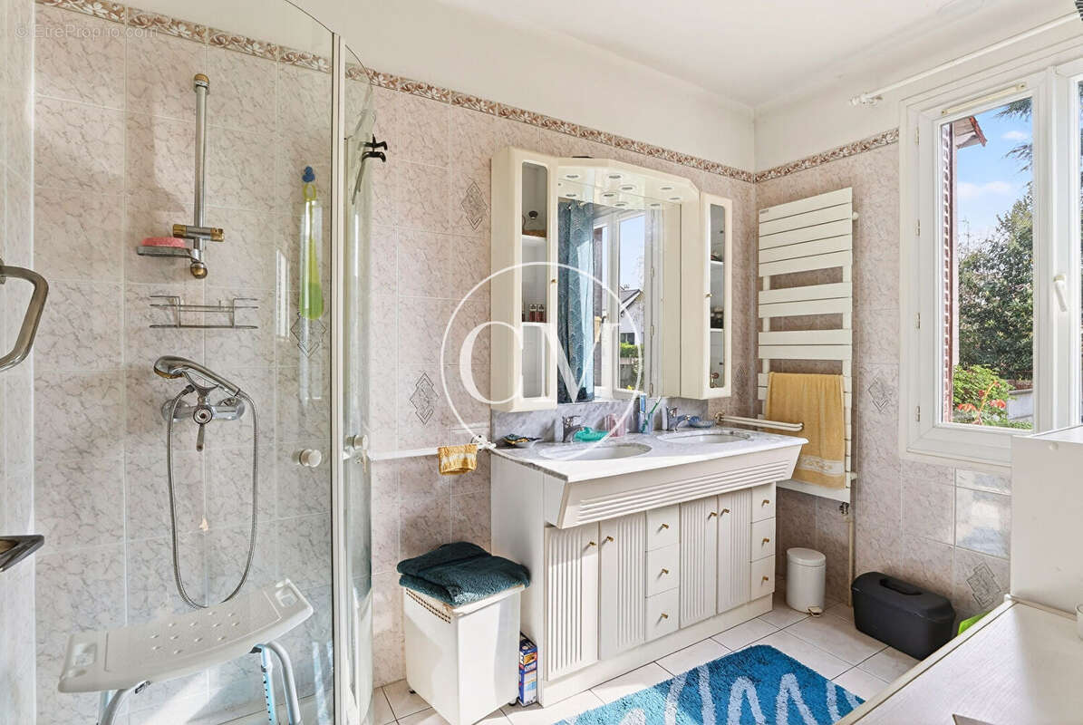 Maison à BOIS-D'ARCY