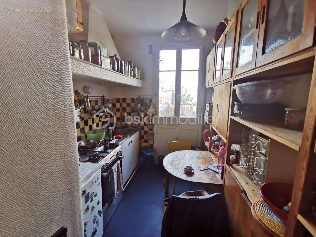 Appartement à PARIS-12E