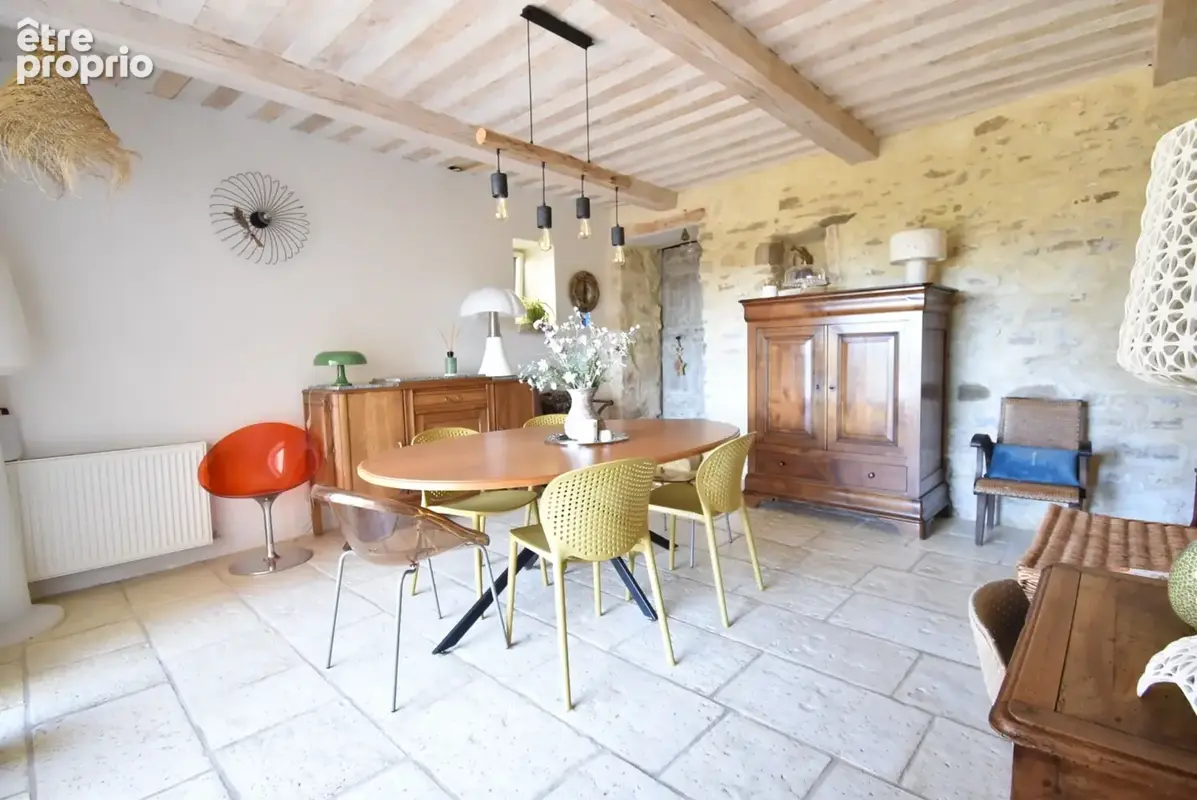 BARJAC – Maison de caractère en pierre datant de 1658 – Vue sur les Cévennes - photo 3