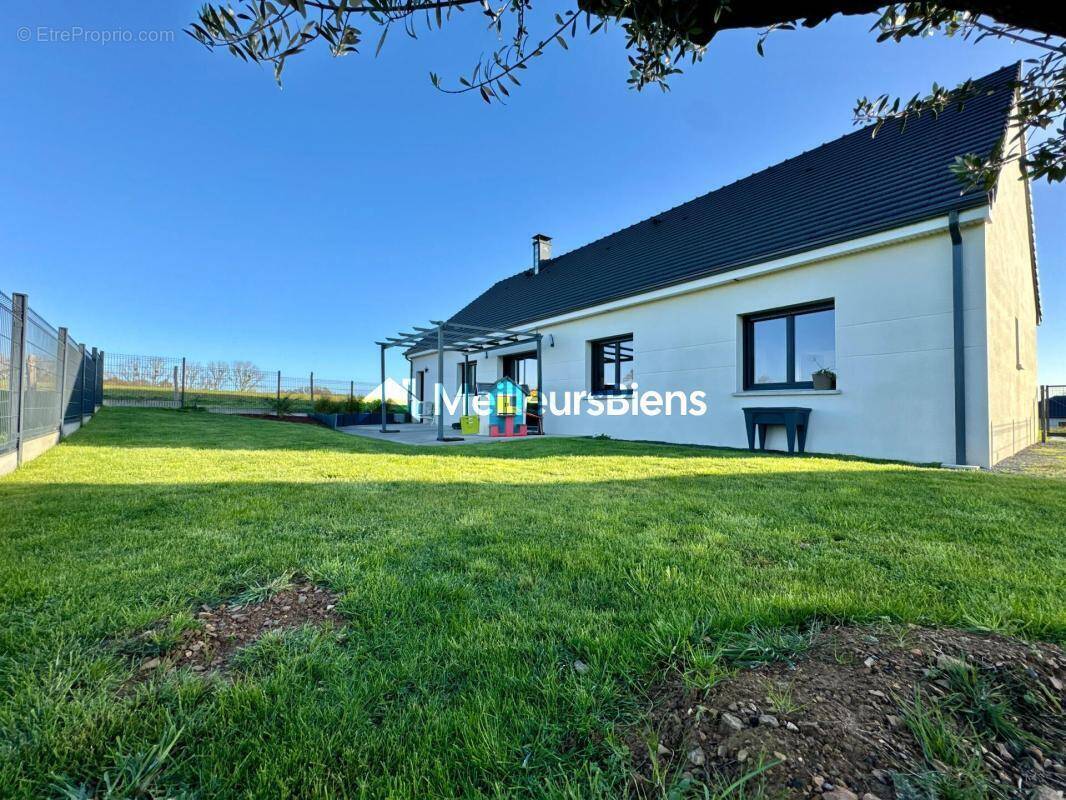 Maison à LA CHAPELLE-ANTHENAISE