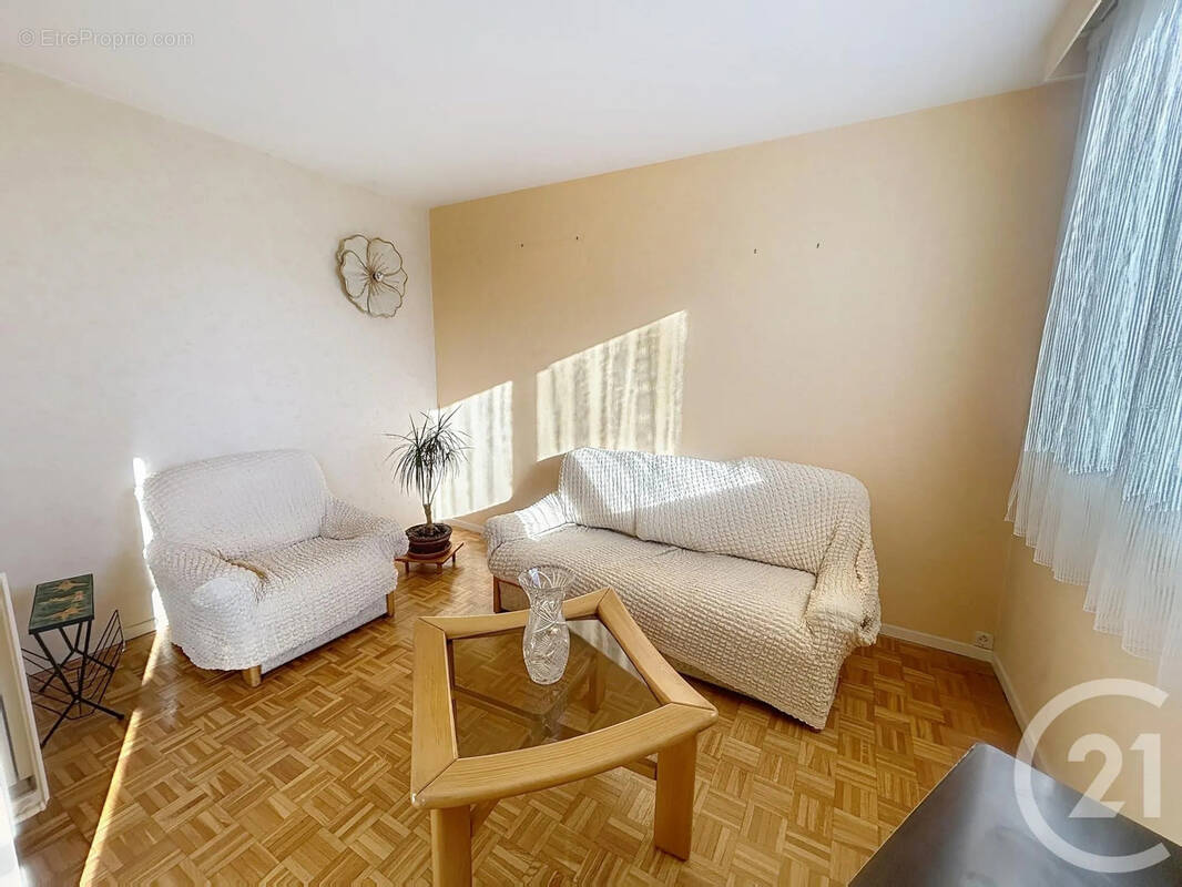 Appartement à GARGES-LES-GONESSE