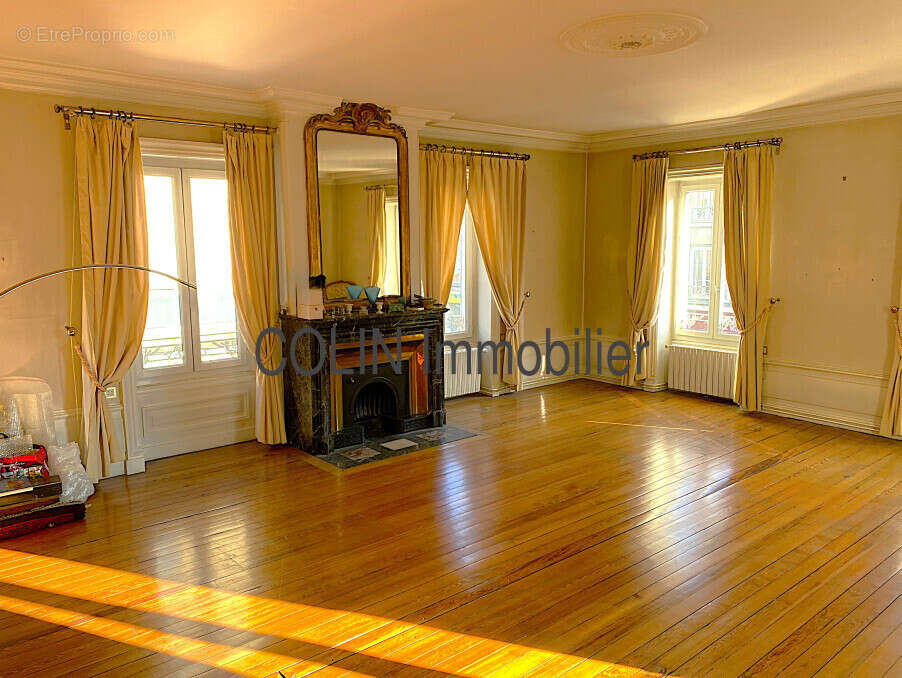 Appartement à VILLEFRANCHE-SUR-SAONE
