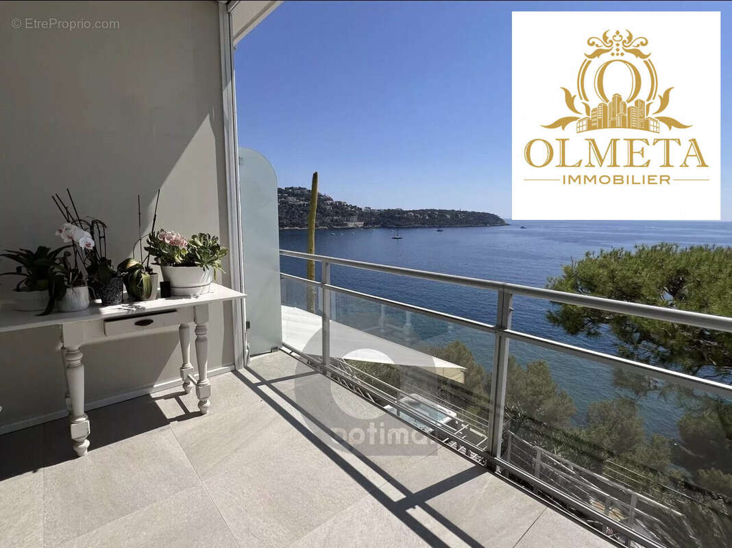 Appartement à ROQUEBRUNE-CAP-MARTIN